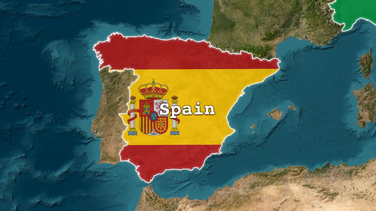 La Spagna riempita con la sua bandiera nazionale e con il suo nome su una mappa satellitare dell’Europa.